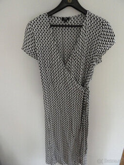 Šaty zavinovací vel. 42, délka 127 cm