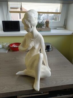 Prodám sochy, sošky, dekorace,