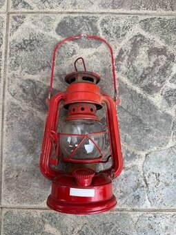 Lampa asi na petrolej