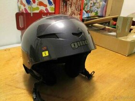 Prodám sjezdovou helmu GIRO velikost S obvod hlavy 52-55 cm, - 1