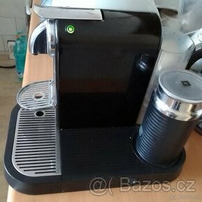 Kávovar DeLonghi - 1