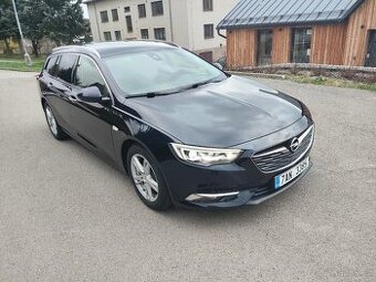 Opel Insignia, 2019, 1.6 benzín, automat,