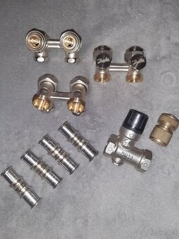 Radiatorové připojení Danfoss