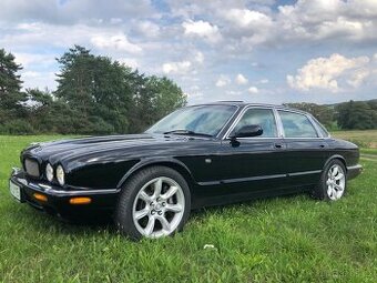 Jaguar xjr