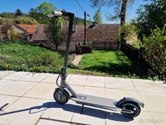 Elektrokoloběžka AERIUM T350 PRO, vyzkoušeno - nevhodný dar