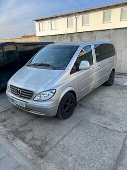 Mercedes Benz Vito