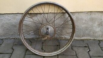 Kolo Jawa 550 pařes