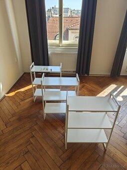 Policový díl IKEA JONAXEL – bílý