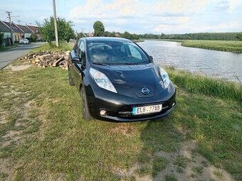 Nissan Leaf 30Kw - 1