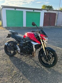Suzuki Gsr 750