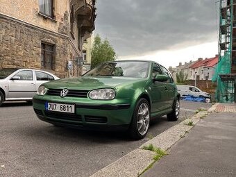 Golf 4