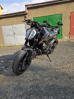 KTM 890 DUKE BLACK EDITION - 1