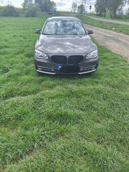 BMW 750I XDRIVE