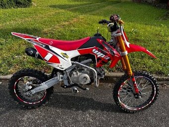 Stomp 140 PITBIKE