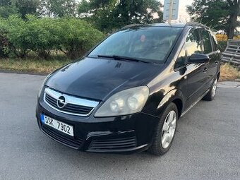 Opel Zafira B 1.9 TDI - STK 6/2027 - 7 místné