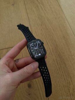 Apple Watch 10 46mm titanové GPS + Cellular