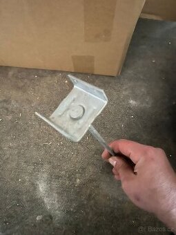 Držák hřebenové latě ERGO FeZn 230×50 mm