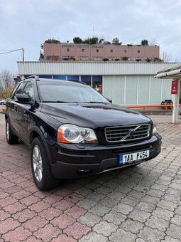 Volvo XC90 D5 136 kW 4×4, 7 míst, po rozvodech, STK 1/2027 - 1