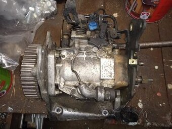 Peugeot 306 - vstřikovací čerpadlo Bosch