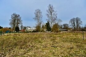 Pozemek vhodný pro výstavbu RD v Lipové, okr. Děčín - 1