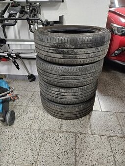 Letní pneu 215/55 R 18 H