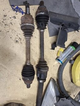 Ford Mondeo mk4, tdci levá poloosa