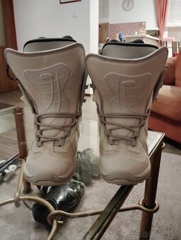 Boty na snowboard Northwave vel. 36