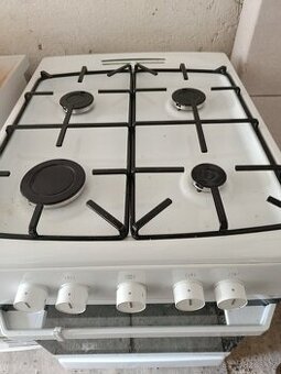 Prodám plynový sporák