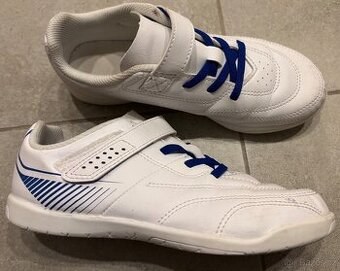 Salovky bílé boty tenisky Kipsta vel. 34/22cm