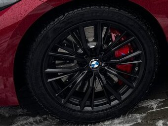 BMW sada zimní s pneu, black matt 7,5Jx18 ET:25