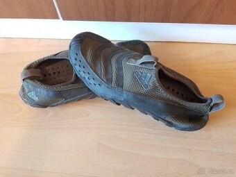 Lehké outdoorové boty Adidas - vel. 39 (sedí na 38)