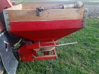 Prodám rozmetadlo hnojiv - 1