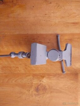 Svěrák - malý kovářský