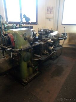 Soustruh revolverový R-5