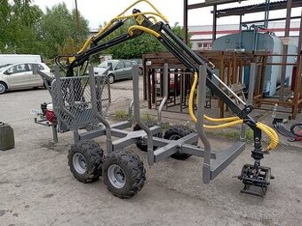 vyvážecí vlek, vlek na dřevo, vyvážečka, hydraulické rameno