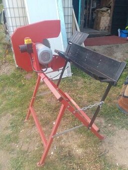 Hecht 8220 Elektrická okružní pila na dřevo