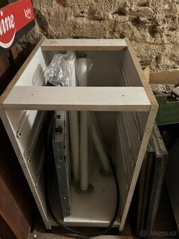 Spodní skříňky kuchyně