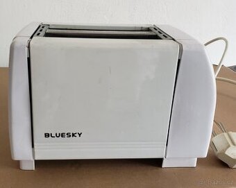 Toustovač na 2 krajíce