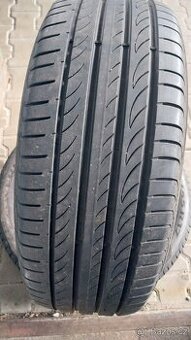 Prodám 2 x letní pneu Pirelli 215/55/17