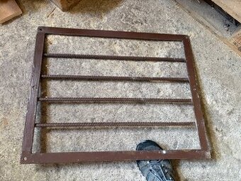 Mříž na okno (sklep) 62x50cm