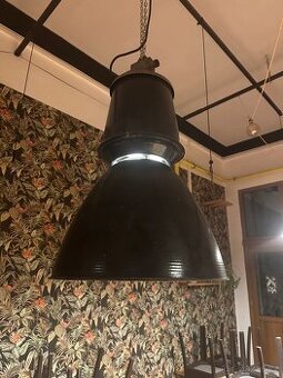 Industriální světlo