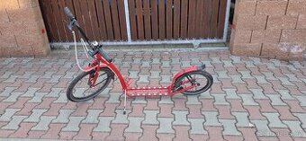 Kostka Hill koloběžka