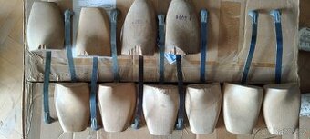 Napínáky na boty dřevěné