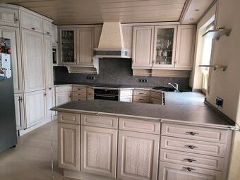 Masivní kuchyně, bělený dub(2802.11)