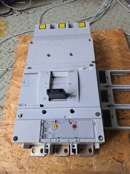 Výkonový jistič MCCB Schrack MC4 1600A / 50kA / 3P