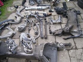 Peugeot 407 -motor 1.8 85kw kod 6D6FZ +startér, altík a jiné