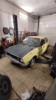 Toyota Corolla ke30