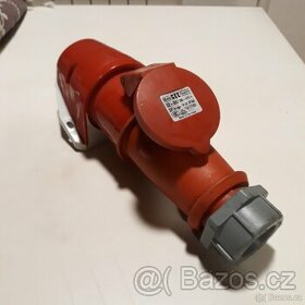 3f zasuvka na zeď + vidlice 3x400V 4-kolík TN-C