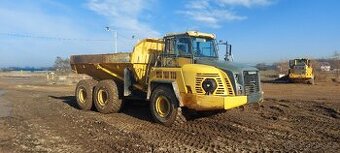 Stavební sklápěč Komatsu HM 300 ,podobný Volvo