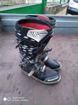 MX Boty